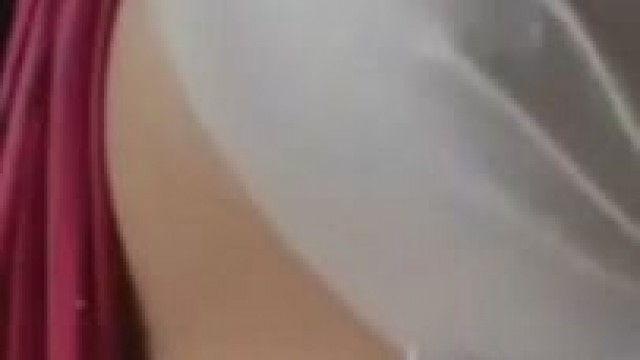 Young girl showing pussy live on periscope part 2 - Perihub.com